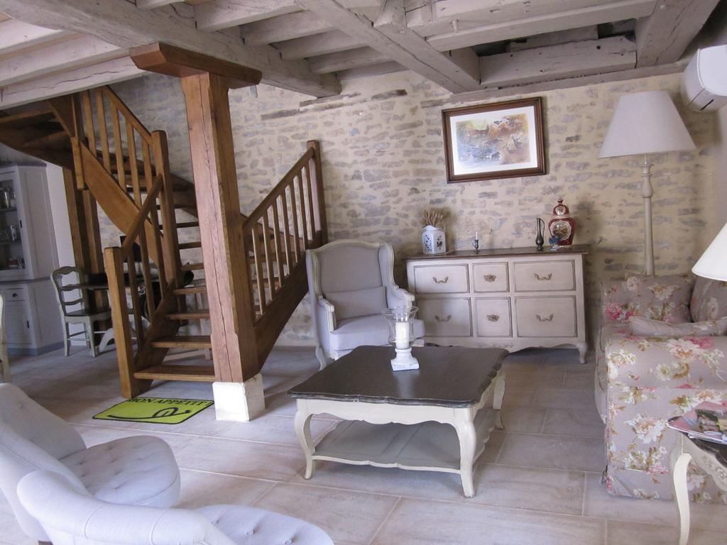 Moulin De Petoulle Ξενοδοχείο Charenton-du-Cher Εξωτερικό φωτογραφία